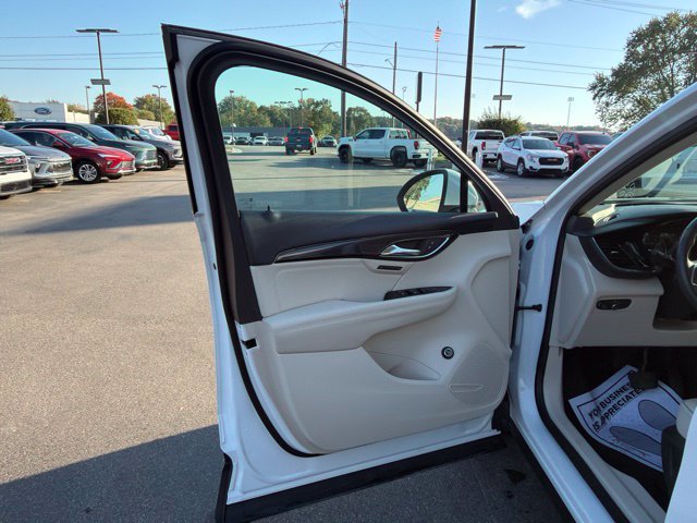Certified 2022 Buick Envision Essence w/ Safety Package AWD/4WD image 12
