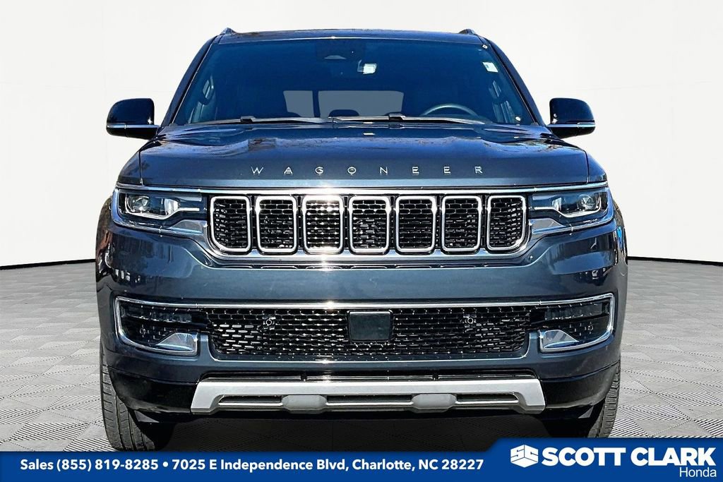 Used 2024 Jeep Wagoneer L Series II w/ Flexible Seating Group image 2