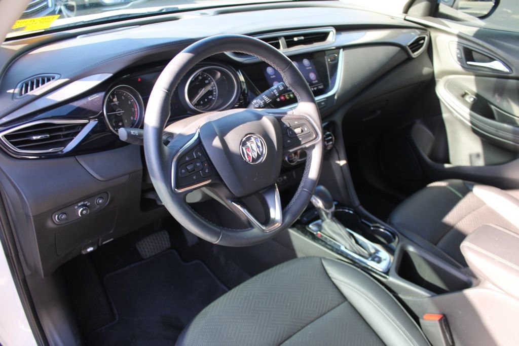 Used 2023 Buick Encore GX Essence w/ Experience Buick Package image 4