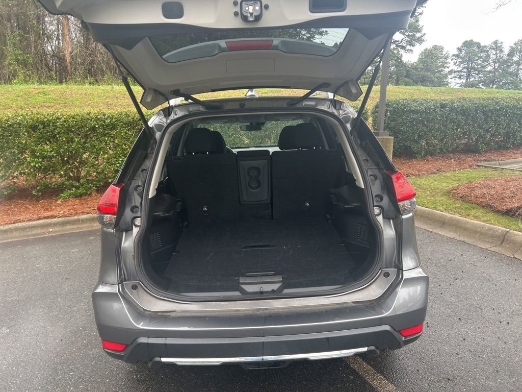 Used 2020 Nissan Rogue S w/ Special Edition Package image 26