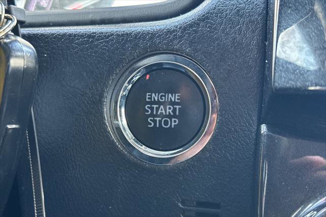 Certified 2024 Toyota 4Runner TRD Off-Road image 24