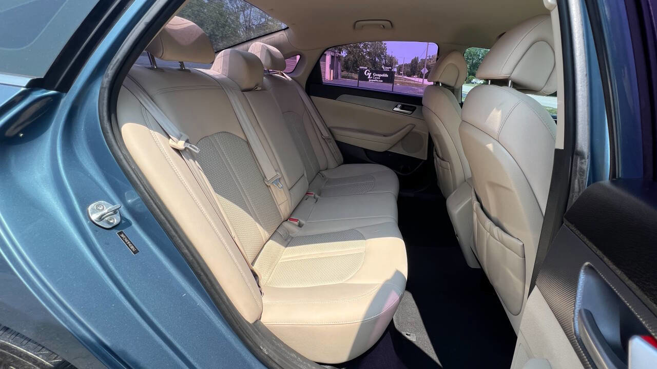 Used 2015 Hyundai Sonata SE FWD image 26