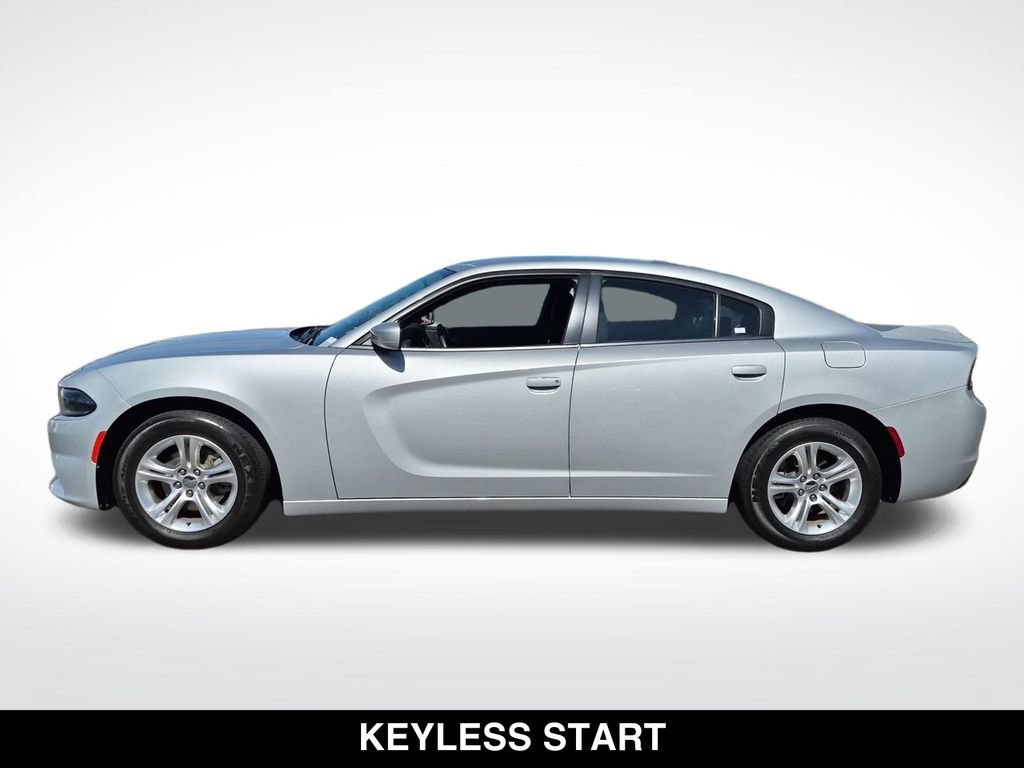 Used 2021 Dodge Charger SXT RWD image 5