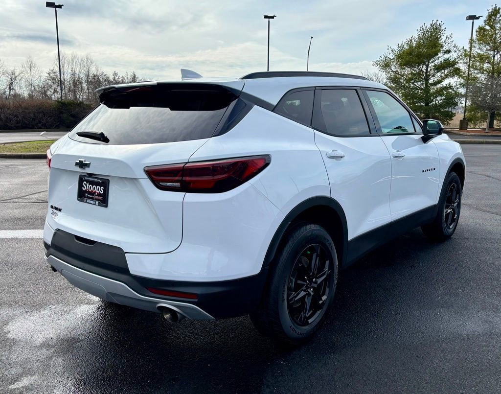 Used 2024 Chevrolet Blazer LT w/ Convenience Package image 8