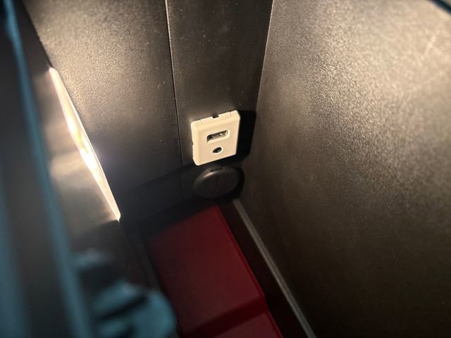 Used 2015 Chevrolet Equinox LT w/ Chrome Appearance Package image 47