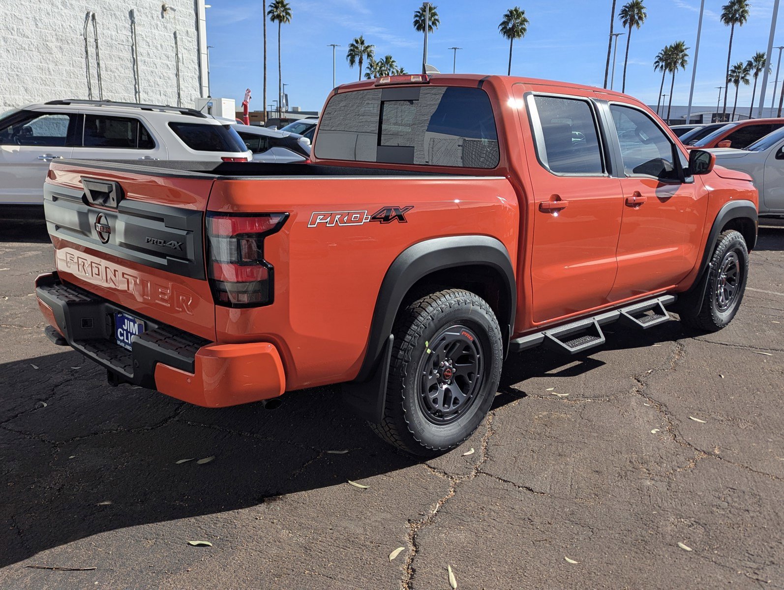 New 2026 Nissan Frontier PRO-4X w/ Tow Package AWD/4WD image 2
