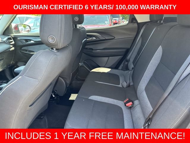 Used 2025 Chevrolet TrailBlazer LT AWD/4WD image 14