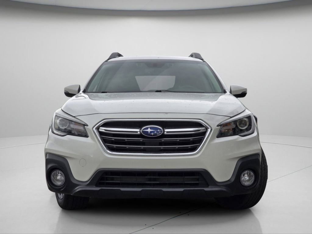 Used 2019 Subaru Outback 3.6R Limited image 3