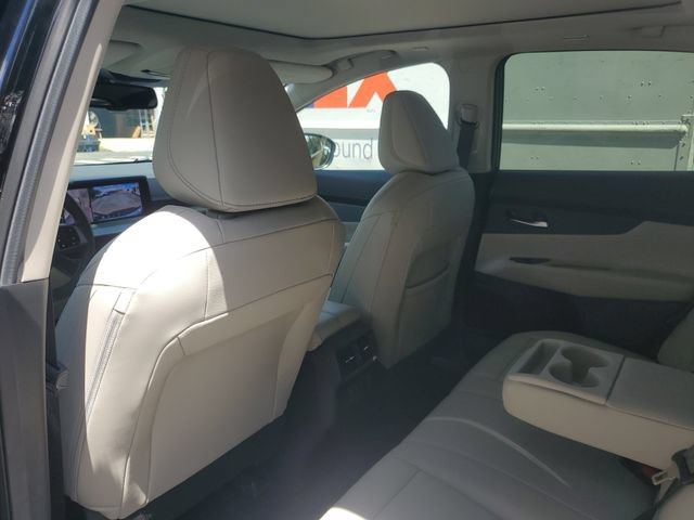 Certified 2025 Nissan Murano SL w/ Cargo Package AWD/4WD image 8