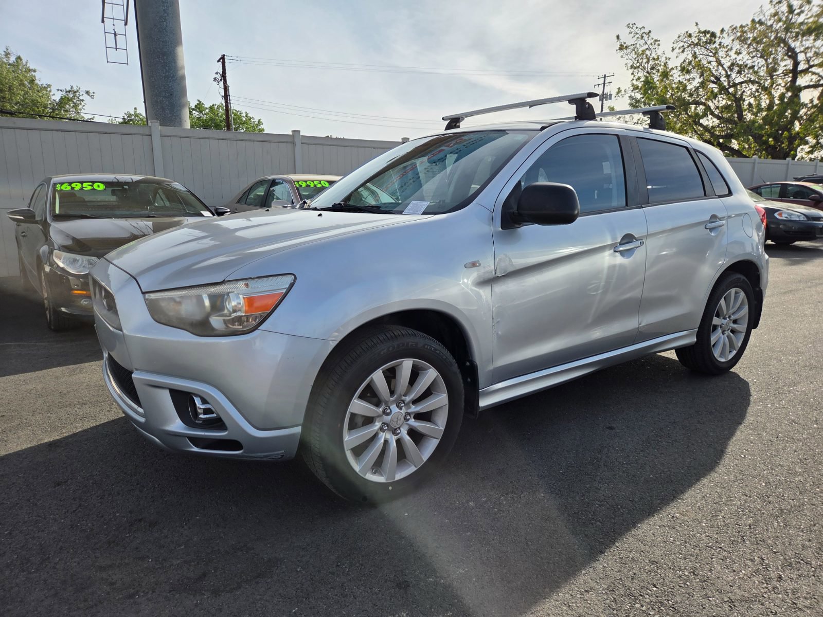 Used 2011 Mitsubishi Outlander Sport SE image 1