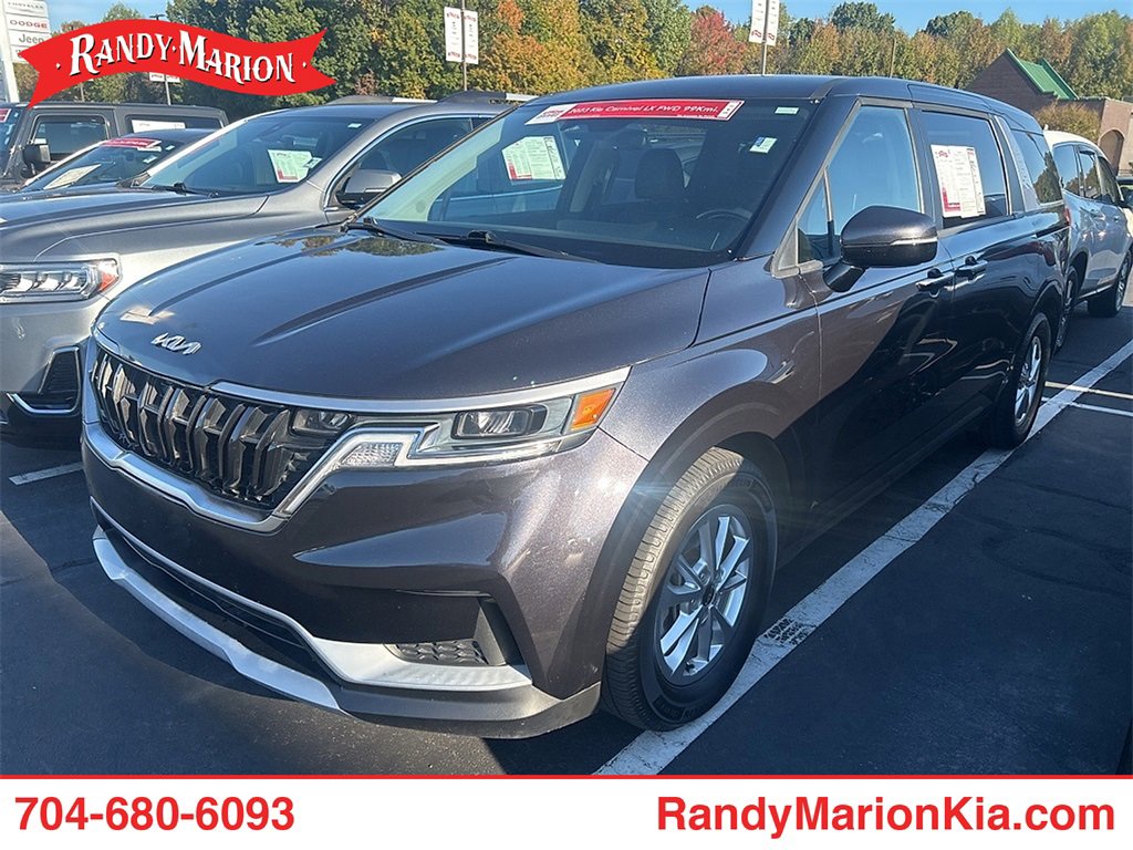 Used 2023 Kia Carnival LX