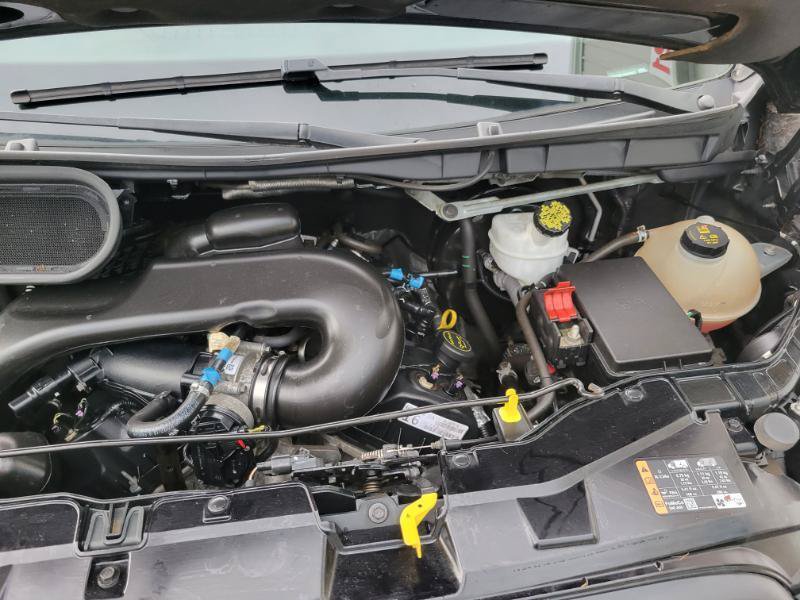 Used 2018 Ford Transit 150 XL RWD image 42