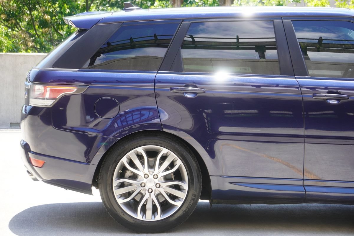 Used 2016 Land Rover Range Rover Sport HSE AWD/4WD image 28