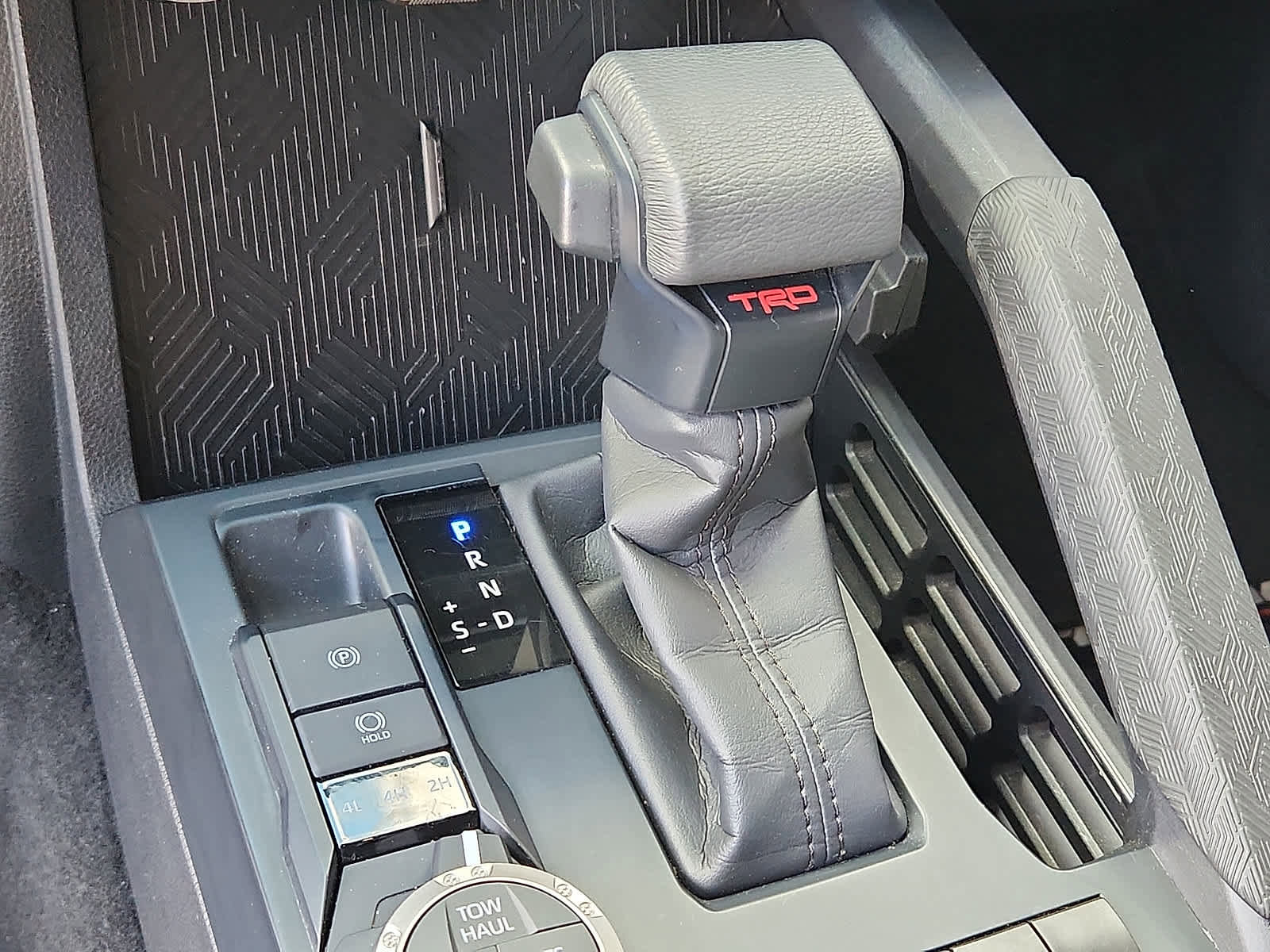 Used 2024 Toyota Tacoma TRD Off-Road image 15