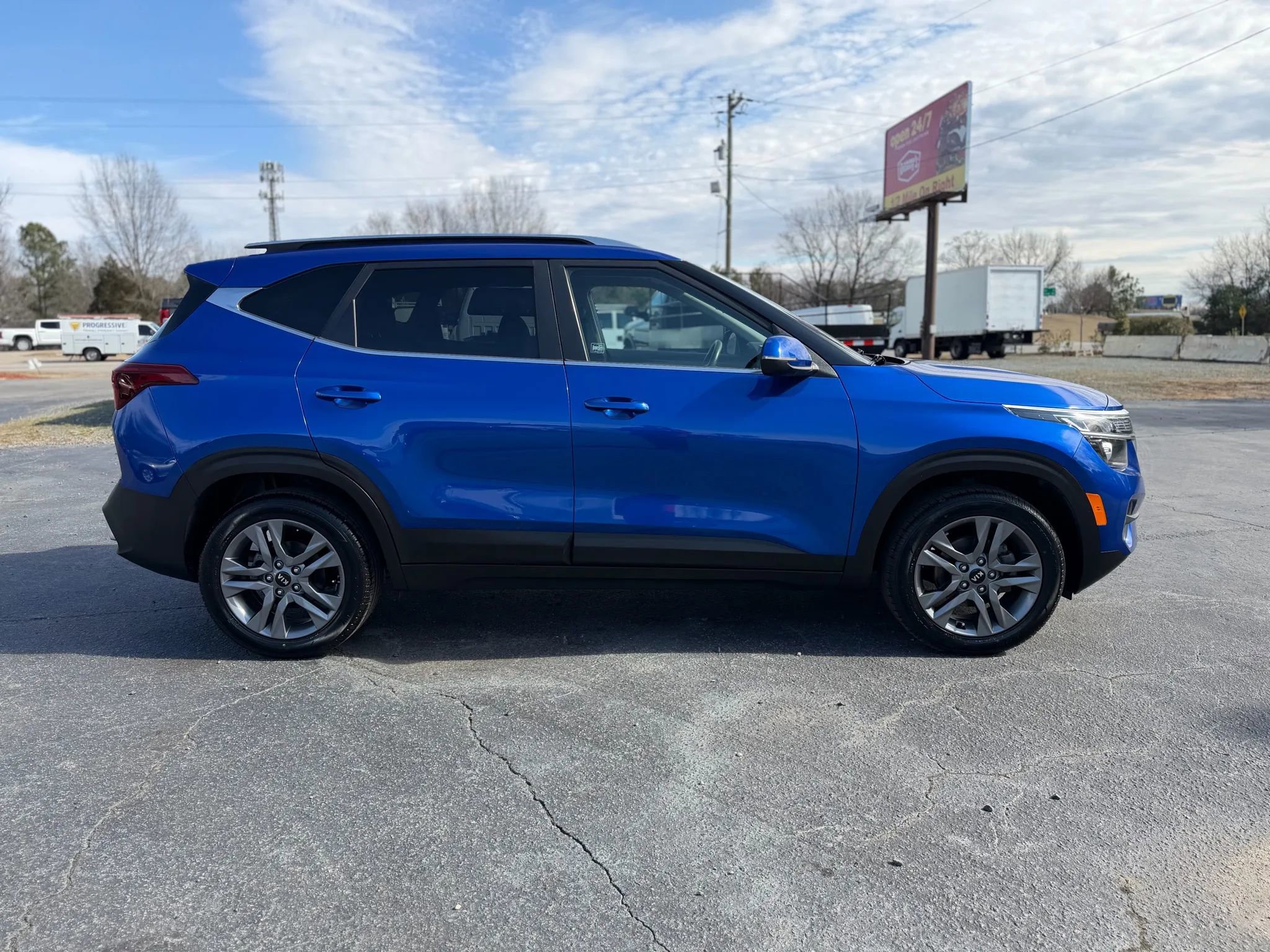 Used 2021 Kia Seltos S image 6