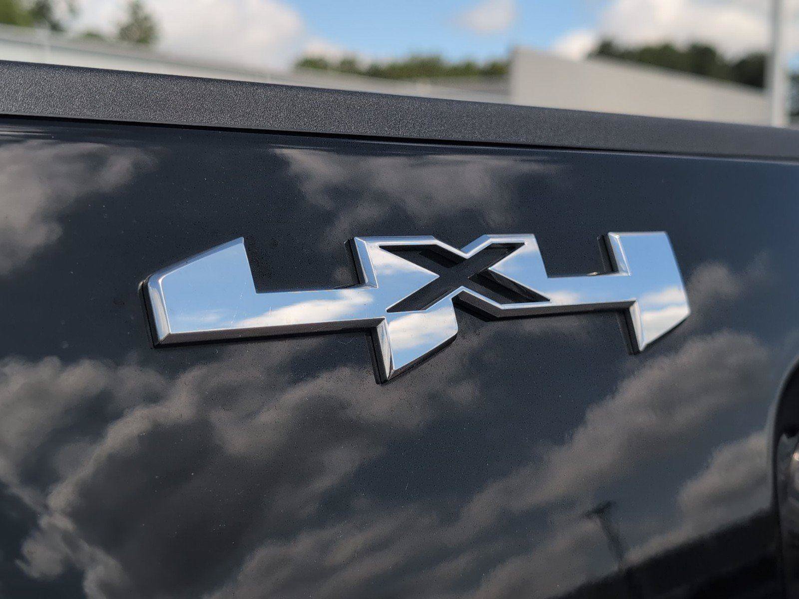 Used 2022 GMC Sierra 2500 SLE AWD/4WD image 6