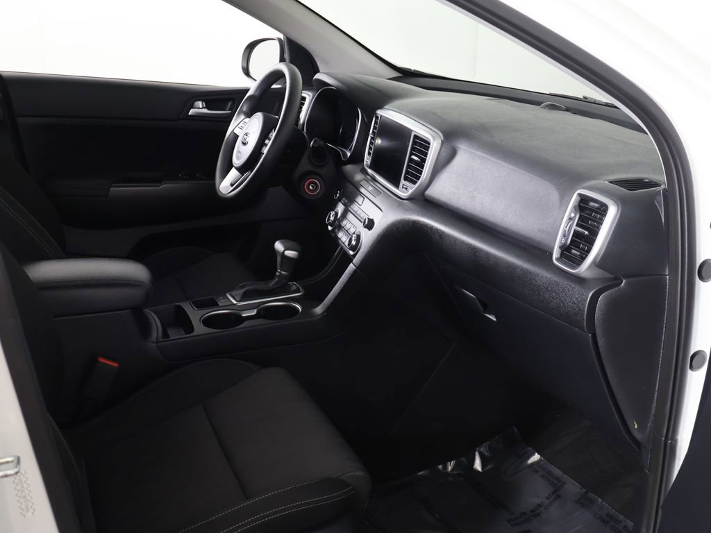 Used 2022 Kia Sportage LX image 20