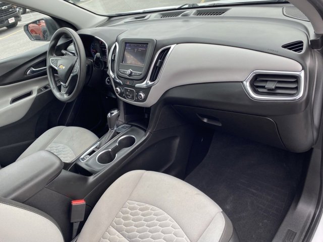 Used 2020 Chevrolet Equinox LS image 22