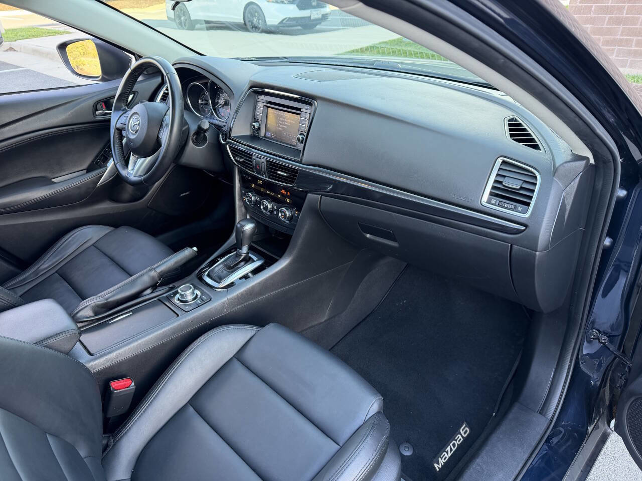 Used 2015 MAZDA MAZDA6 Touring image 28