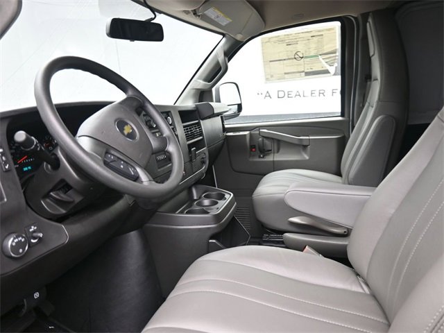 New 2025 Chevrolet Express 2500 w/ Driver Convenience Package image 8