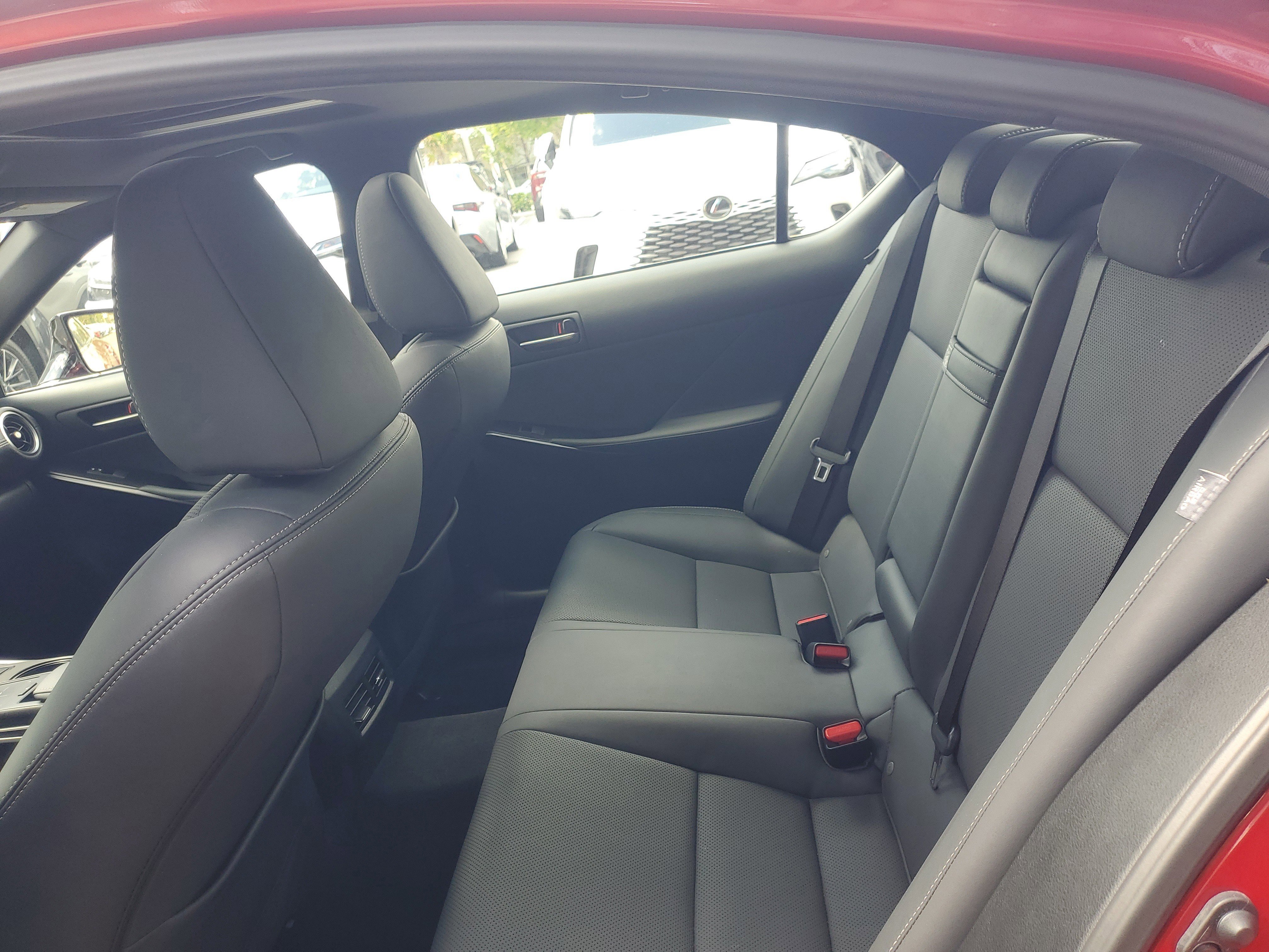 Used 2022 Lexus IS 300 w/ Premium Package image 9