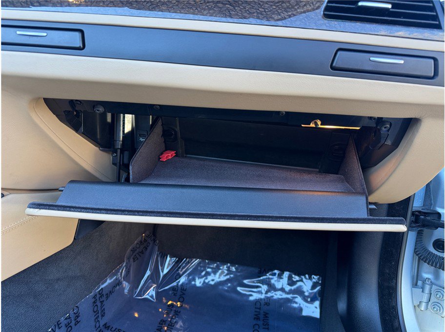 Used 2012 BMW M3 Convertible image 35