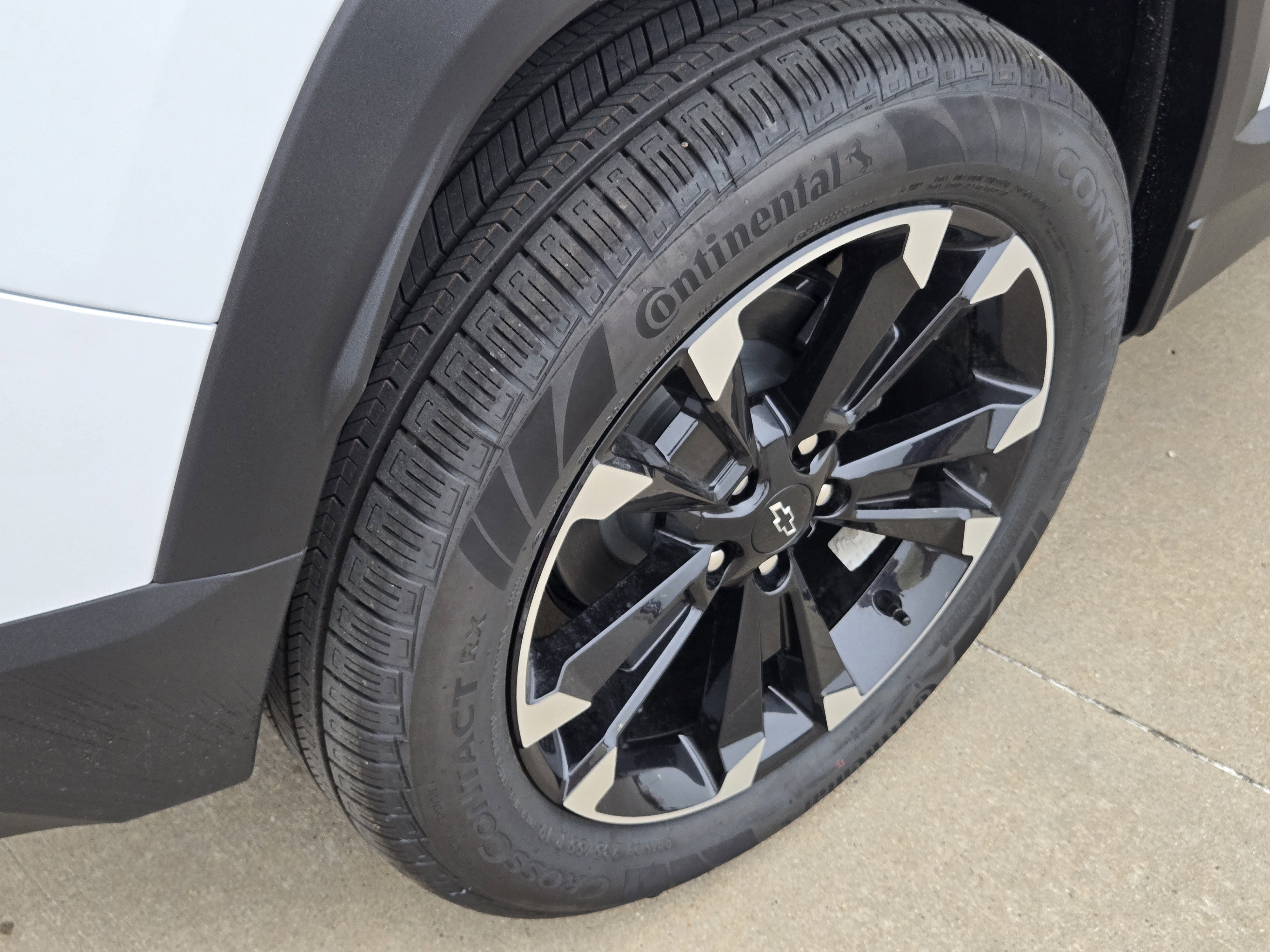 New 2026 Chevrolet Equinox RS FWD image 6