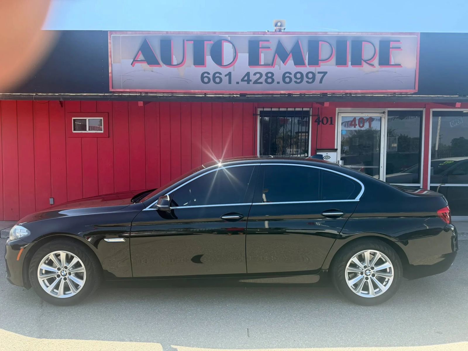 Used 2015 BMW 528i Sedan RWD image 1