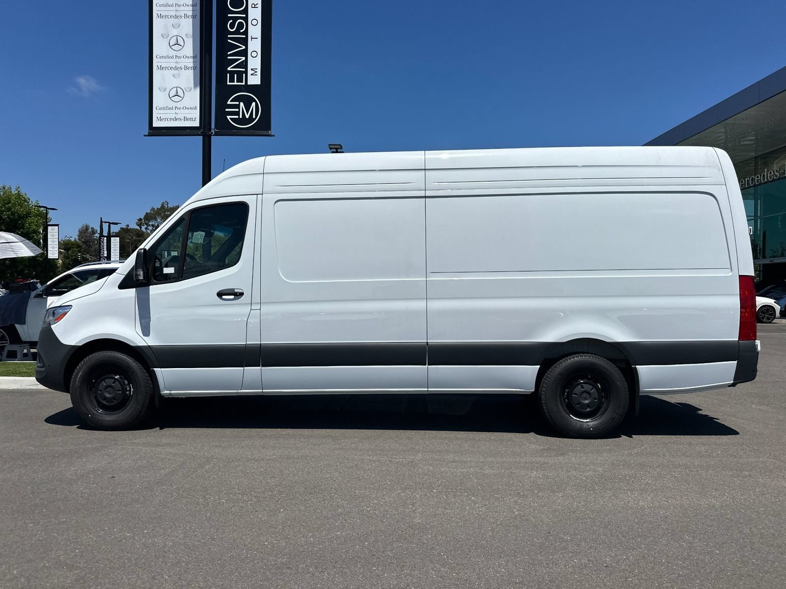 New 2025 Mercedes-Benz Sprinter 2500 image 6