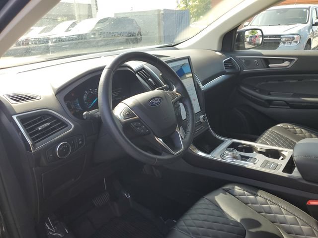Used 2023 Ford Edge Titanium AWD/4WD image 8