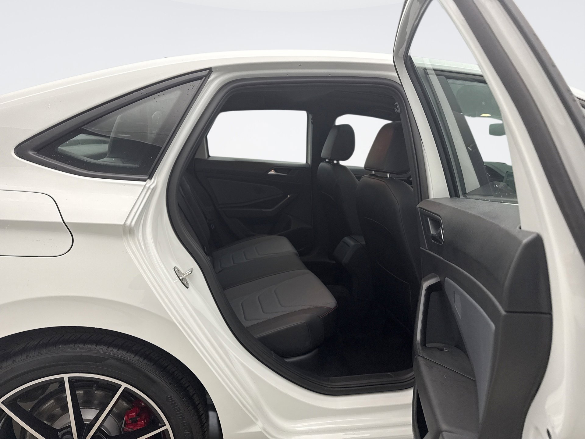 Used 2025 Volkswagen Jetta GLI Autobahn image 19