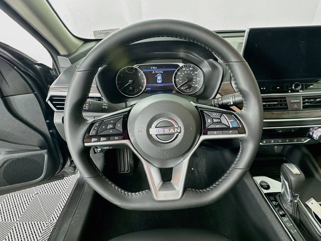 New 2026 Nissan Altima 2.5 SV FWD image 16