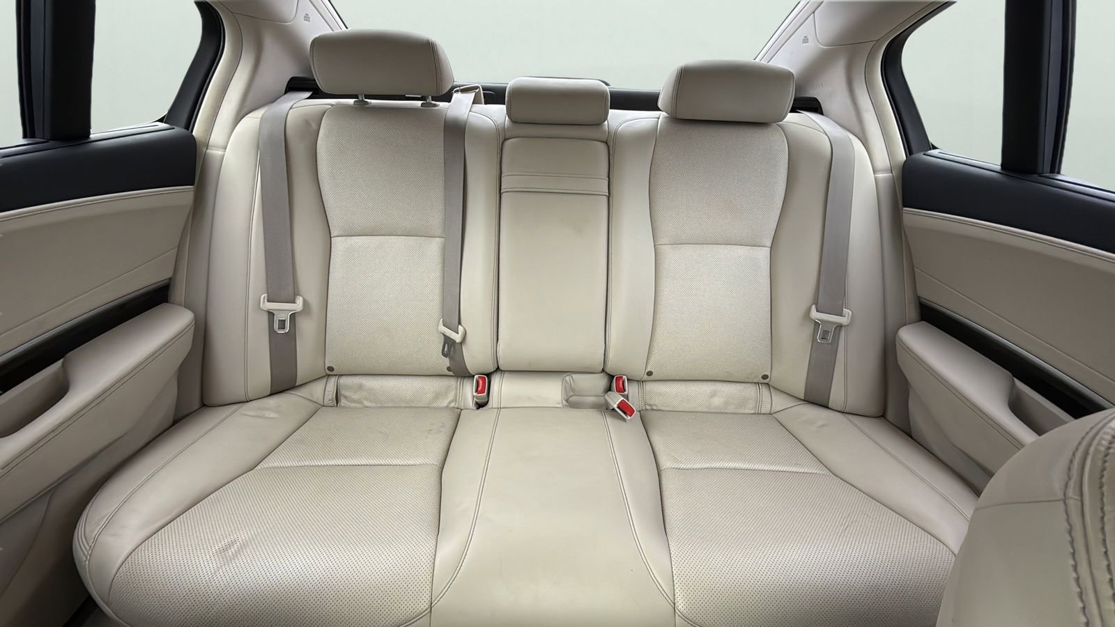 Used 2016 Acura RLX w/ Advance Package FWD image 23