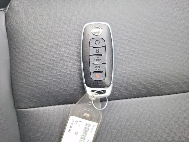 Used 2026 Nissan Rogue Dark Armor AWD/4WD image 29