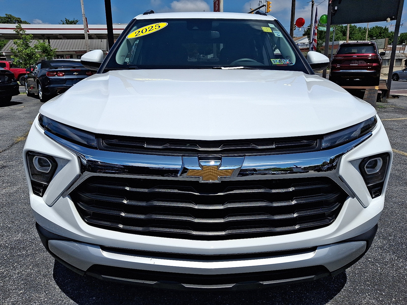 Used 2025 Chevrolet TrailBlazer LT image 8