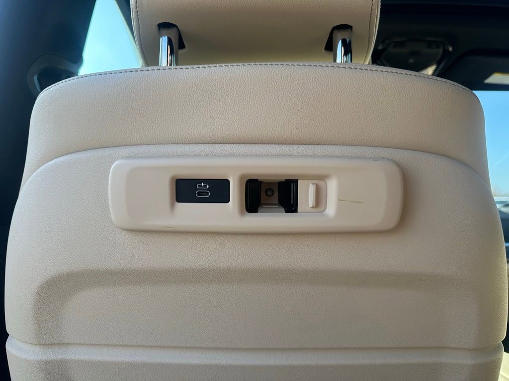 Used 2021 BMW X5 sDrive40i w/ Premium Package image 22