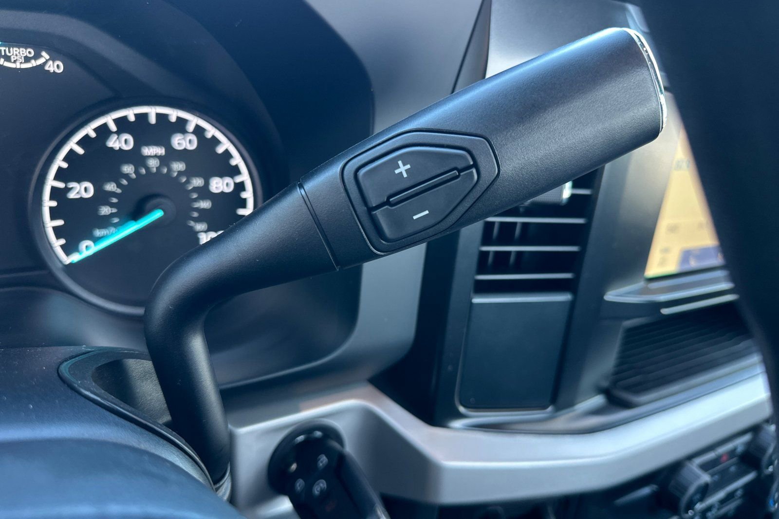 New 2026 Ford F350 XL w/ XL Chrome Package image 19