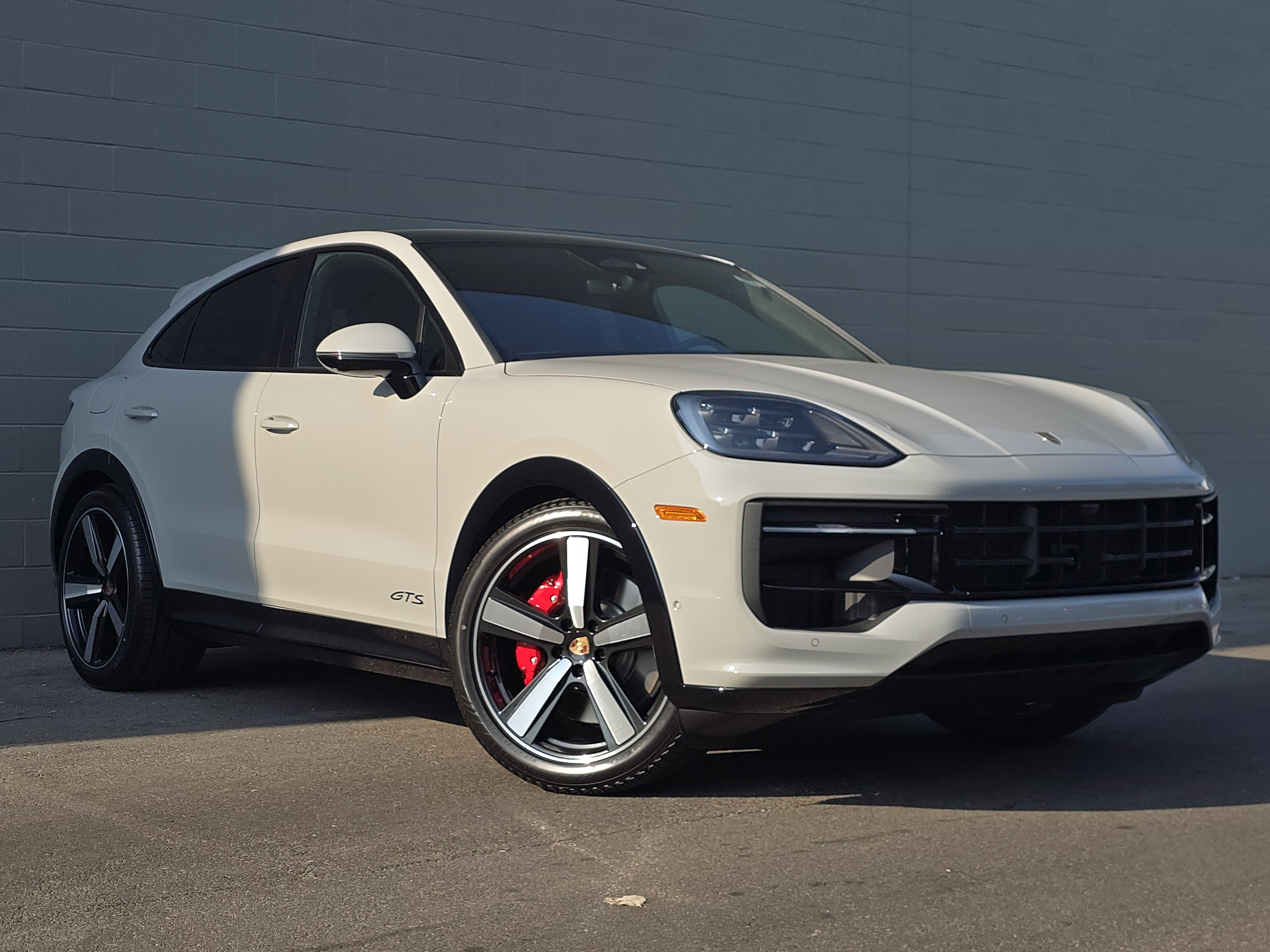 New 2026 Porsche Cayenne GTS AWD/4WD image 13