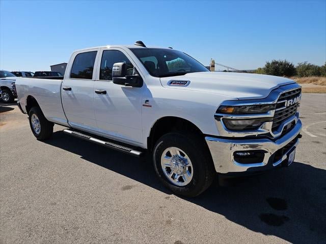 New 2026 RAM 2500 Tradesman AWD/4WD image 39