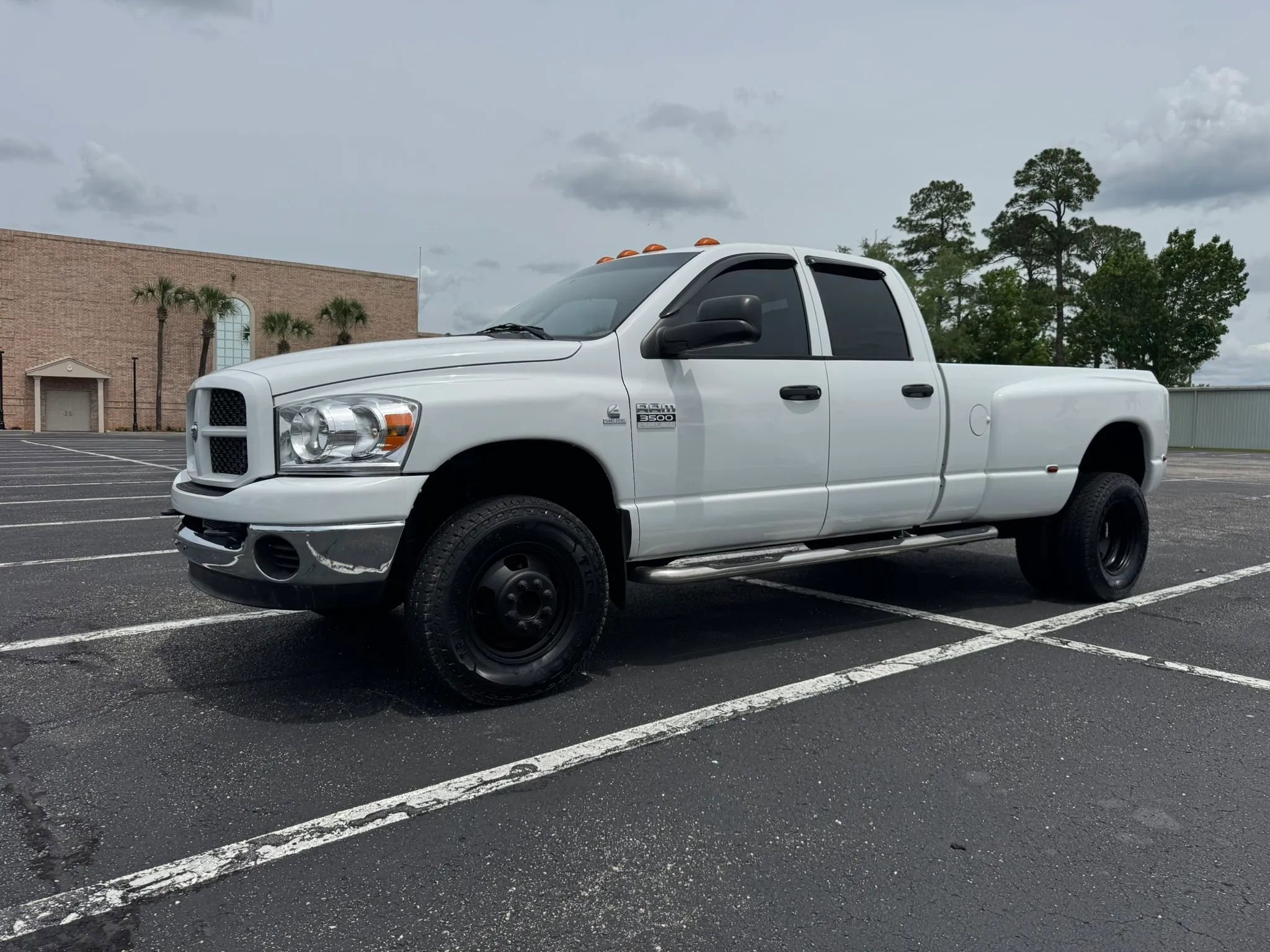 Used 2008 Dodge Ram 3500 Truck ST AWD/4WD image 2