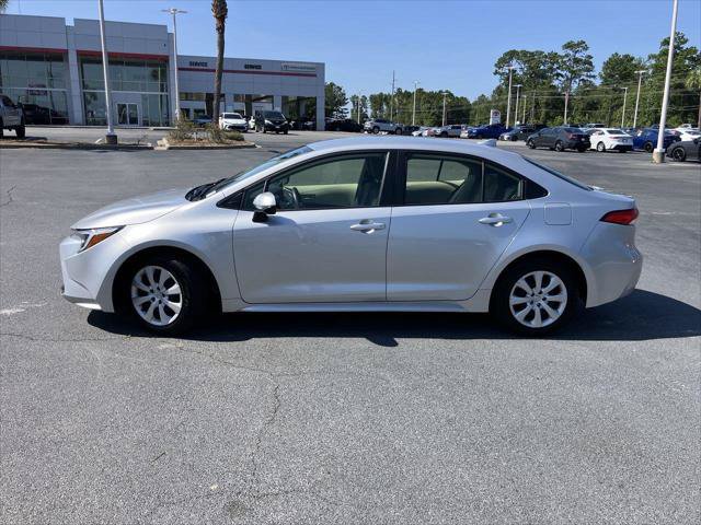 Certified 2026 Toyota Corolla LE FWD image 2