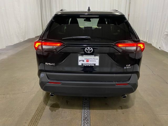 Certified 2025 Toyota RAV4 LE image 5
