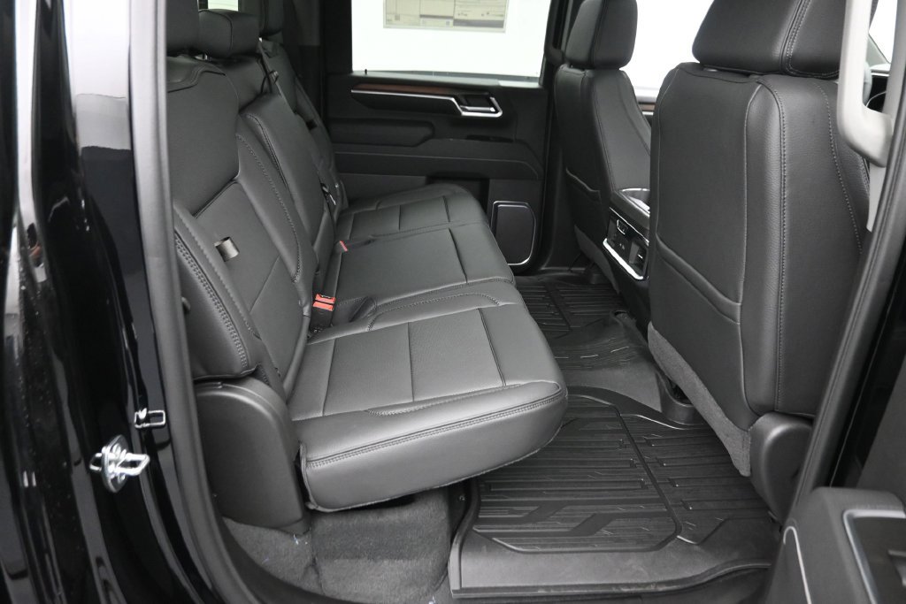 New 2026 GMC Sierra 2500 Denali w/ Denali Reserve Package AWD/4WD image 10