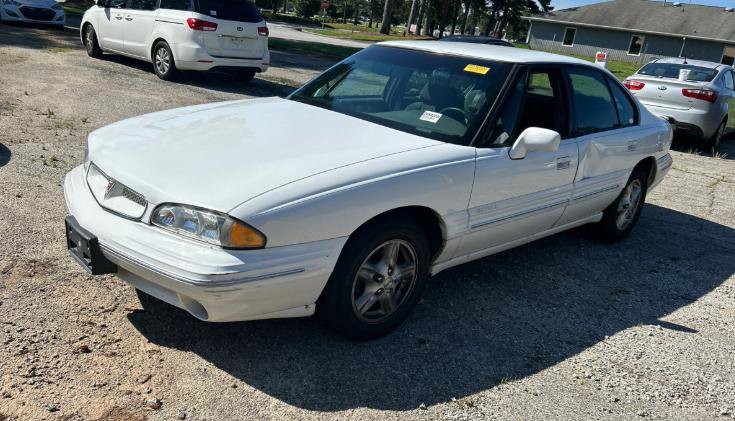 Used 1999 Pontiac Bonneville SE w/ Opt Pkg FWD image 3