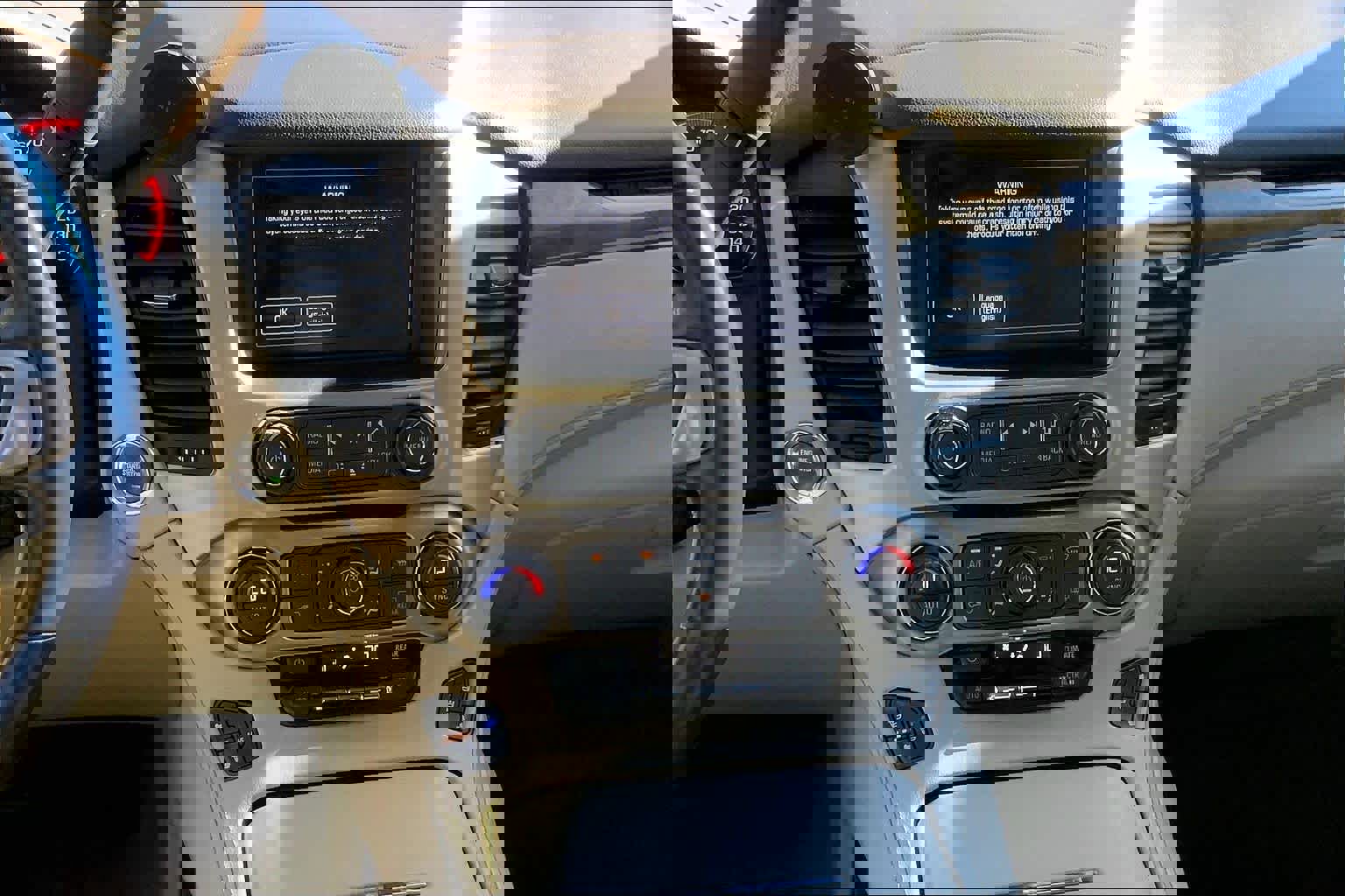 Used 2016 GMC Yukon XL Denali w/ Open Road Package image 6