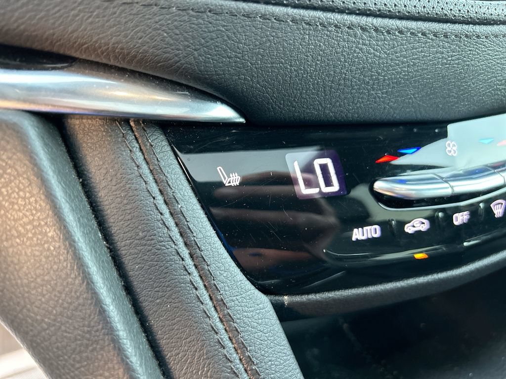 Used 2021 Cadillac XT5 Premium Luxury FWD image 31