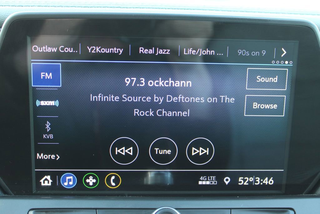 Used 2020 Chevrolet Blazer LT image 17