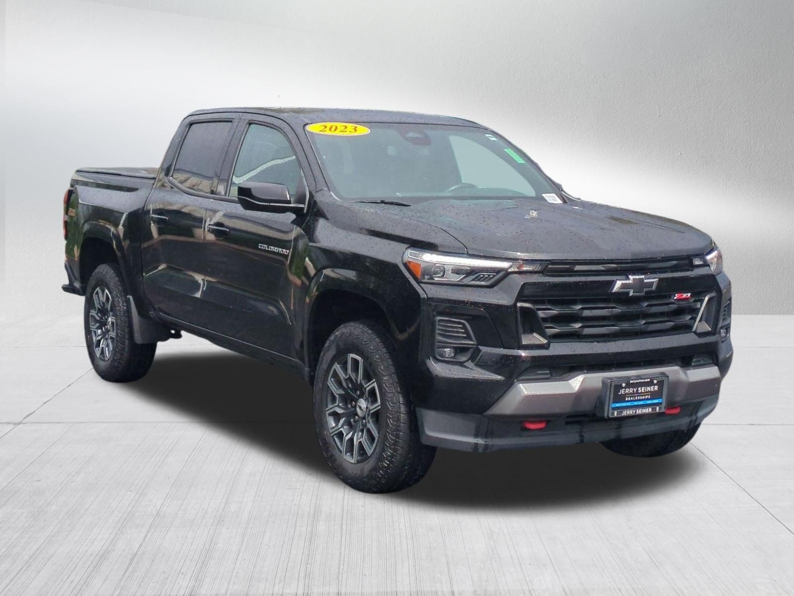 Certified 2023 Chevrolet Colorado Z71 w/ Advanced Trailering Package AWD/4WD image 8