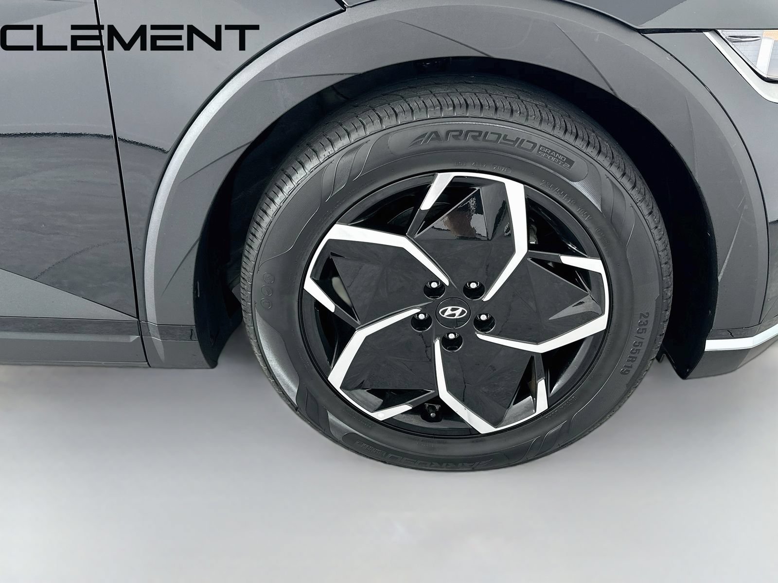 Certified 2024 Hyundai Ioniq 5 SEL AWD/4WD image 34