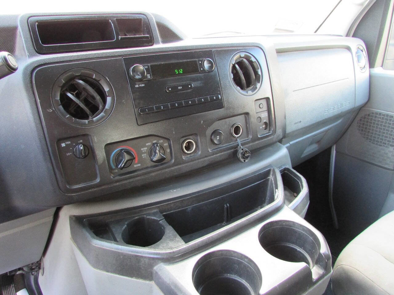 Used 2011 Ford E-150 and Econoline 150 w/ Commercial Cargo Van Pkg RWD image 25
